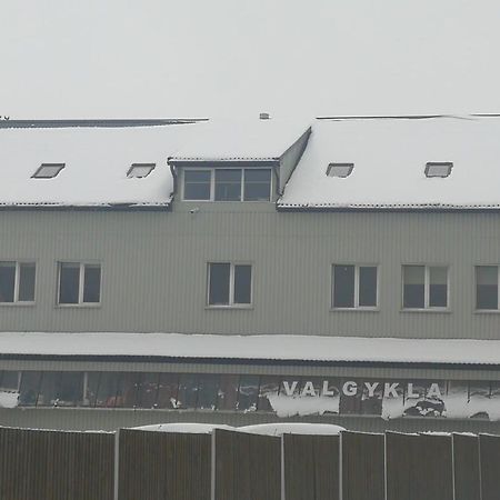 Viesbutis Kelyje Utena Exterior foto